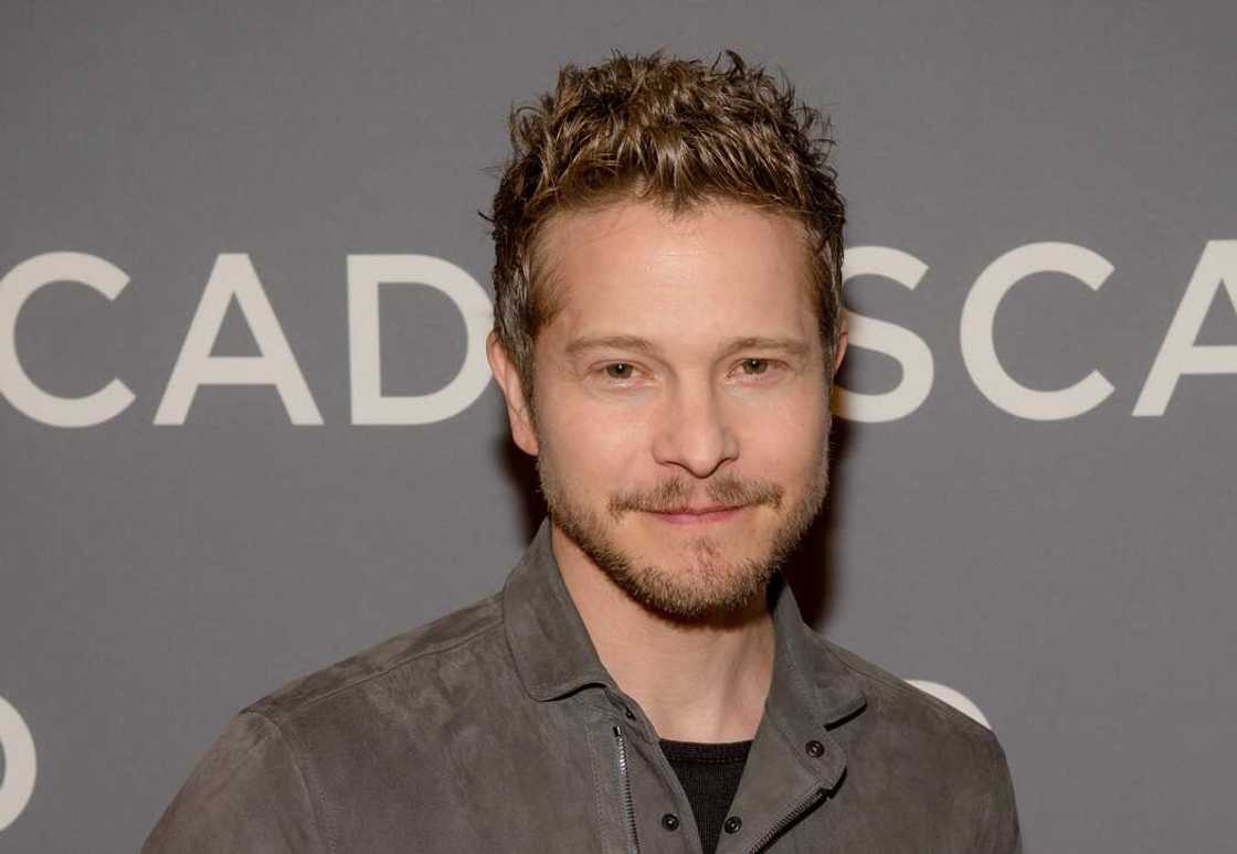 Is Matt Czuchry in a relationship?