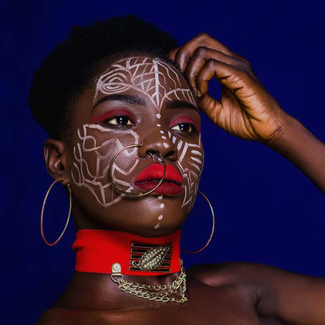 How to pierce your own nose How to pierce your own nose