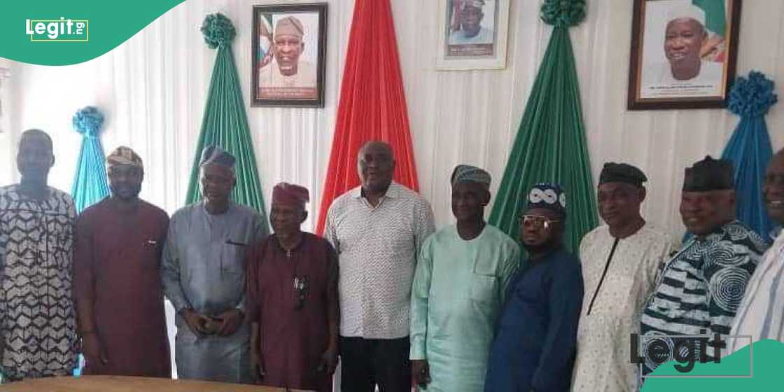 Gbenga Adegbola joins APC in Oyo state Gbenga Adegbola joins APC in Oyo state