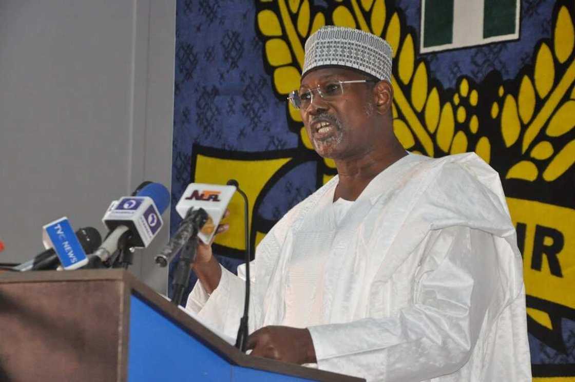 Prof Attahiru Jega speaks on his 2023 ambition, reveals which party is better than APC, PDP Prof Attahiru Jega speaks on his 2023 ambition, reveals which party is better than APC, PDP