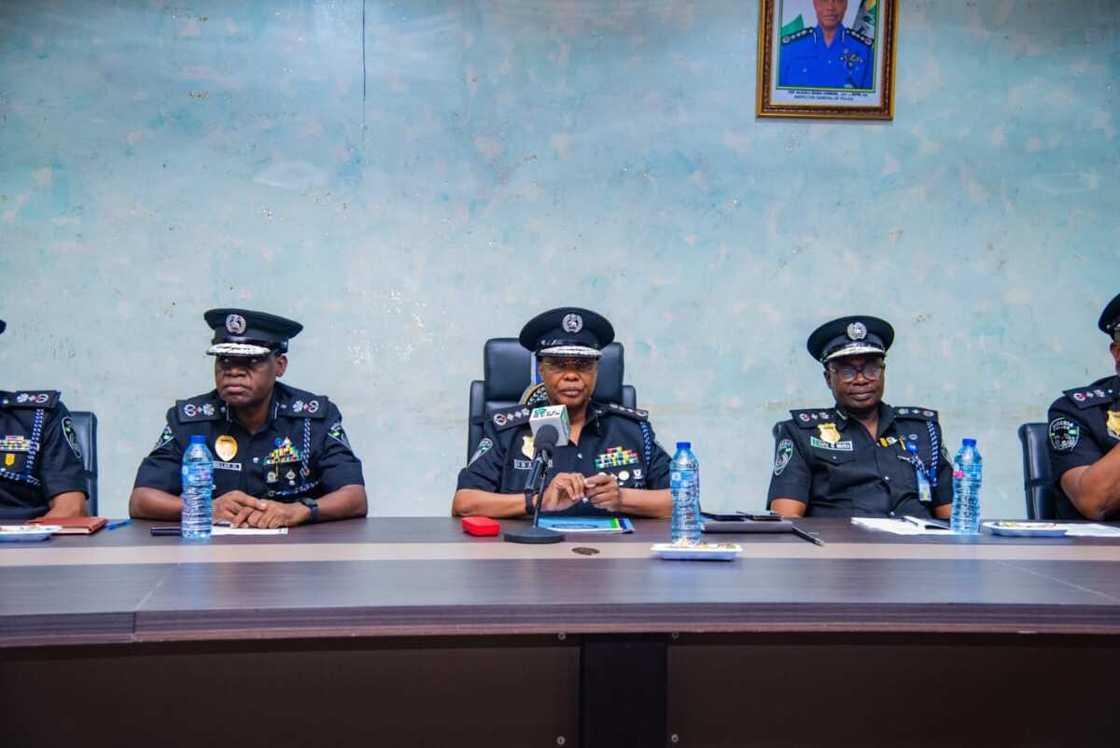 Sufetan 'Yan Sanda Hoto: Nigeria Police Force Sufetan 'Yan Sanda Hoto: Nigeria Police Force