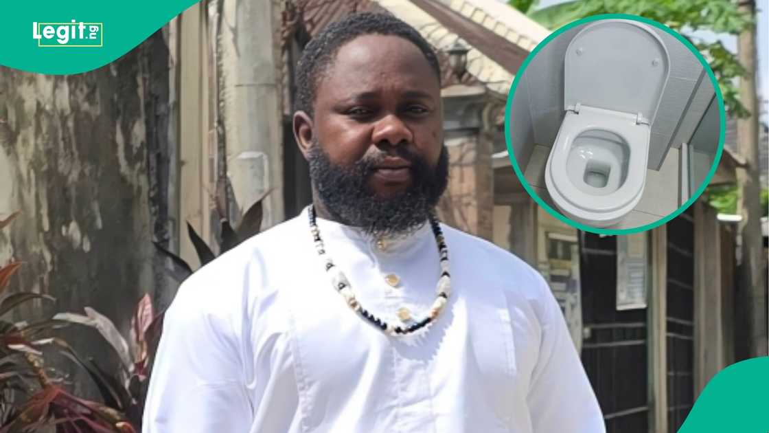 A Nigerian man shares how he saw a dead snake inside his toilet A Nigerian man shares how he saw a dead snake inside his toilet