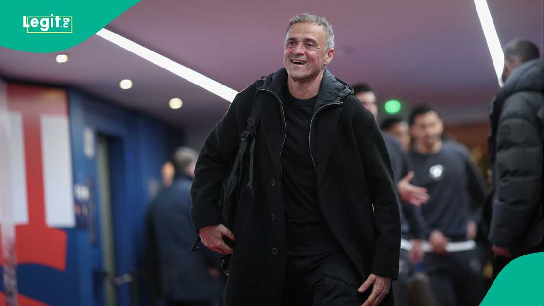 Luis Enrique, Paris Saint-Germain, Parc des Princes, Liverpool, UEFA Champions League. Luis Enrique, Paris Saint-Germain, Parc des Princes, Liverpool, UEFA Champions League.