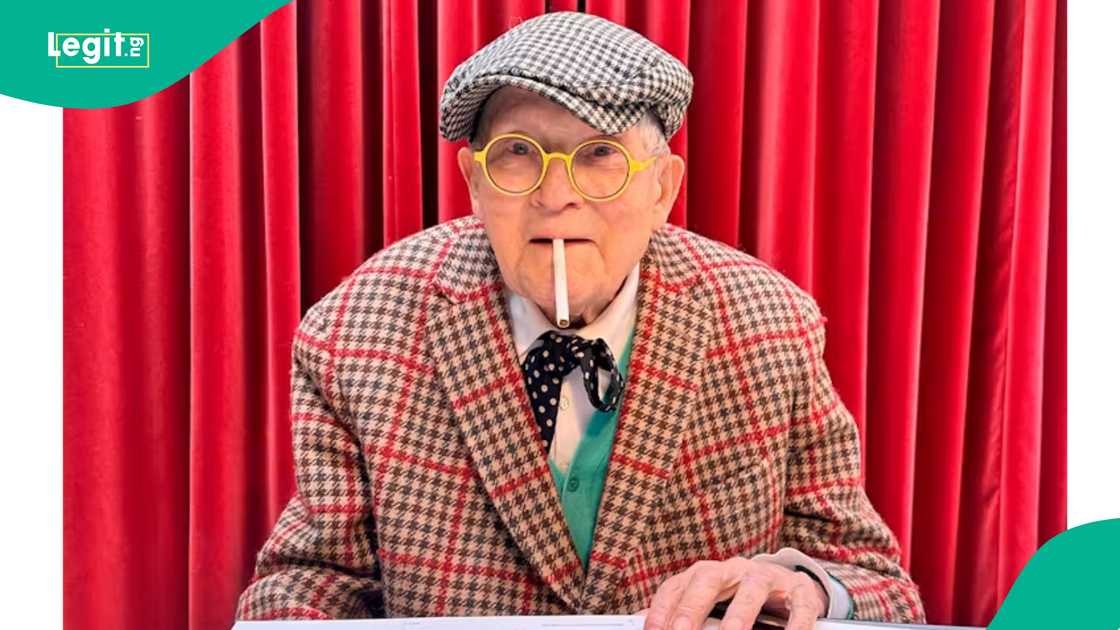 David Hockney dies weeks before birthday as tributes pour in David Hockney dies weeks before birthday as tributes pour in