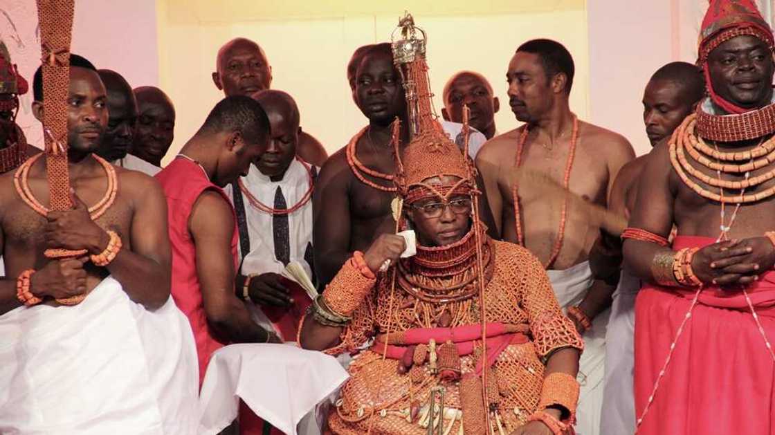 Breaking: Oba of Benin sacks priest of Holy Aruosa church Breaking: Oba of Benin sacks priest of Holy Aruosa church