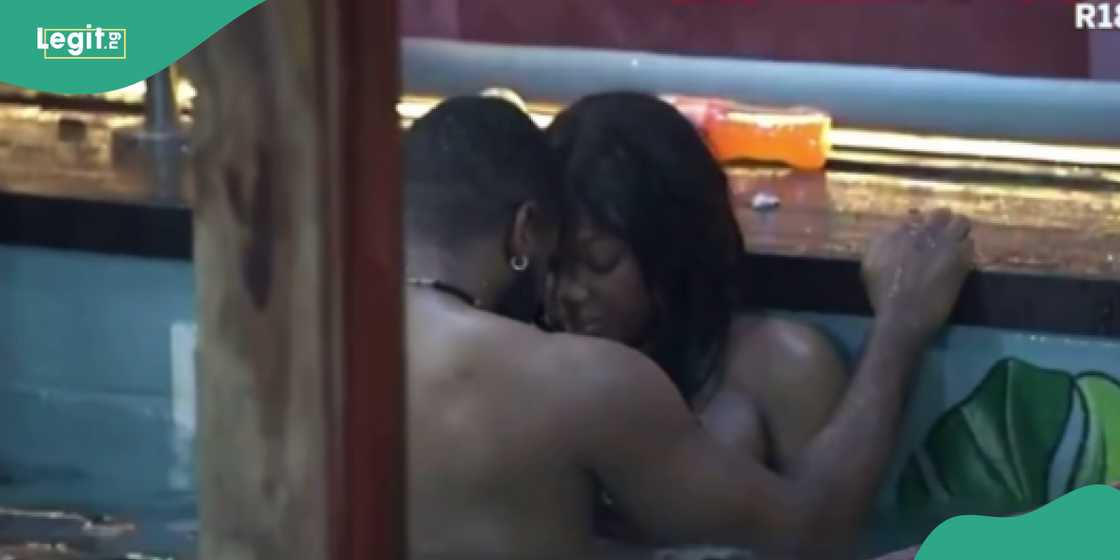 BBNaija Bright and Mide share raunchy moment in Biggie’s pool BBNaija Bright and Mide share raunchy moment in Biggie’s pool