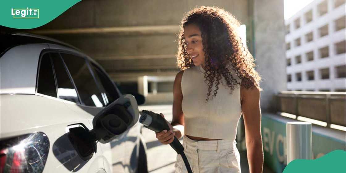 Nigeria’s first electric vehicle charging station launches Nigeria’s first electric vehicle charging station launches