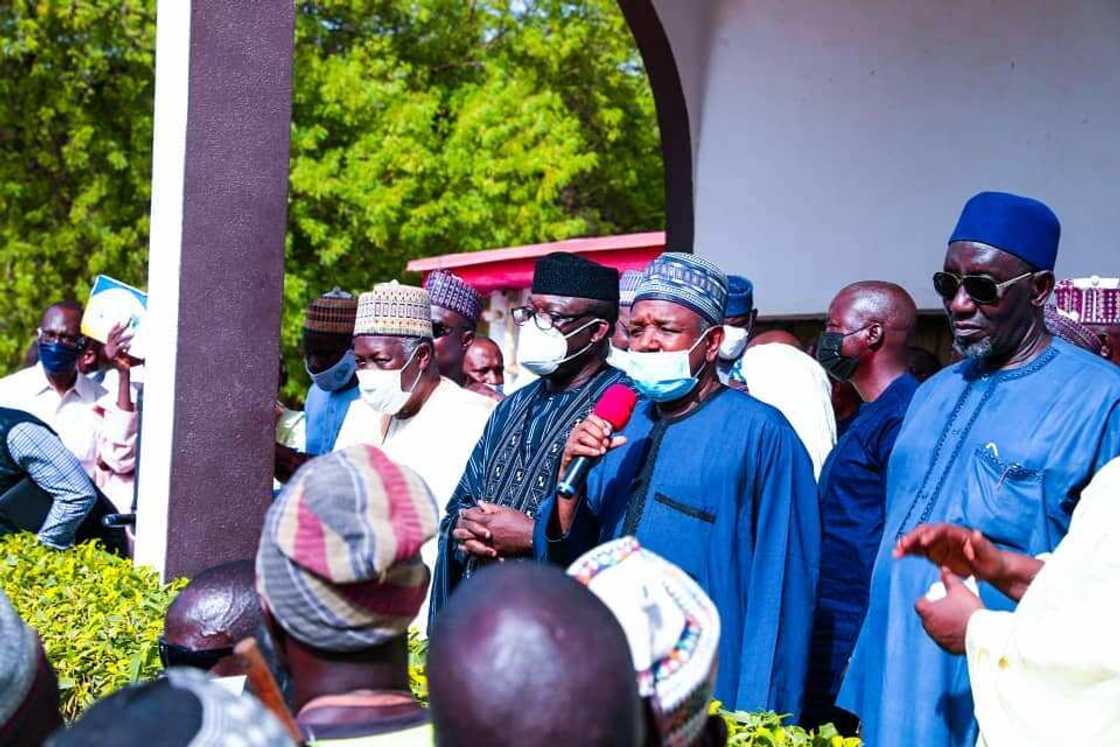 The governor of Kebbi in the midst of state officials