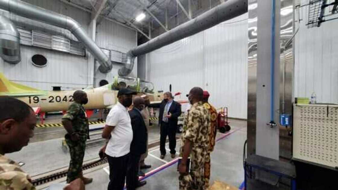 Yan majlisa sun dira Amurka don ganin jiragen yakin da Najeriya ta saya Yan majlisa sun dira Amurka don ganin jiragen yakin da Najeriya ta saya