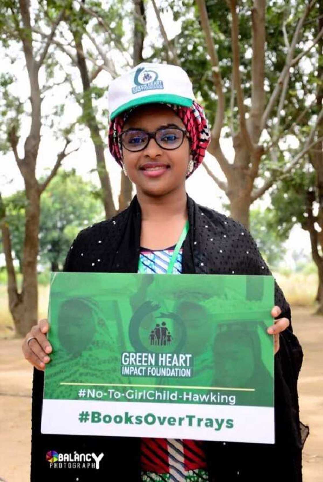 Masha Allah: Mace Bahaushiya da ta fi kowacce mace kyau da kankantar shekaru cikin 'yan siyasar Najeriya (Hotuna) Masha Allah: Mace Bahaushiya da ta fi kowacce mace kyau da kankantar shekaru cikin 'yan siyasar Najeriya (Hotuna)