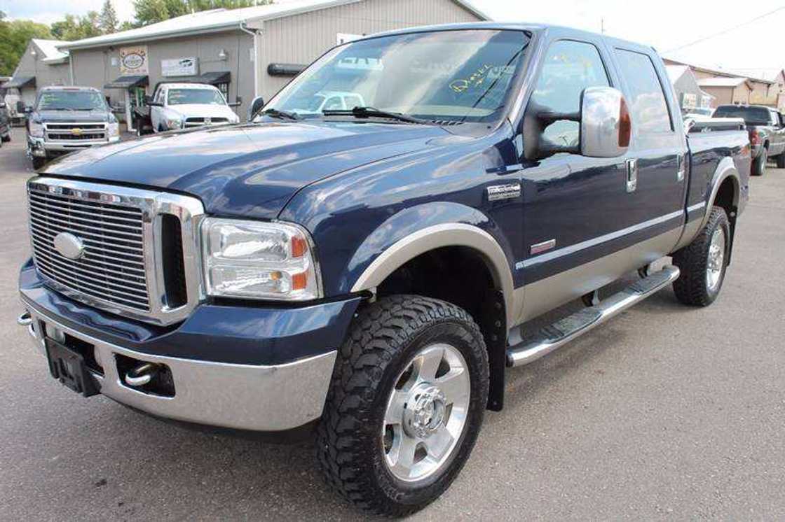 2006 Ford F-350 Super Duty Crew Cab Long Bed 2006 Ford F-350 Super Duty Crew Cab Long Bed