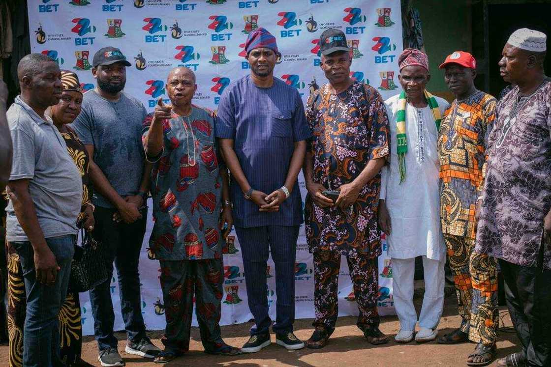 Jubilations as 22Bet Commissions more Water Boreholes, Toilet Facilities in Ibadan Markets Jubilations as 22Bet Commissions more Water Boreholes, Toilet Facilities in Ibadan Markets