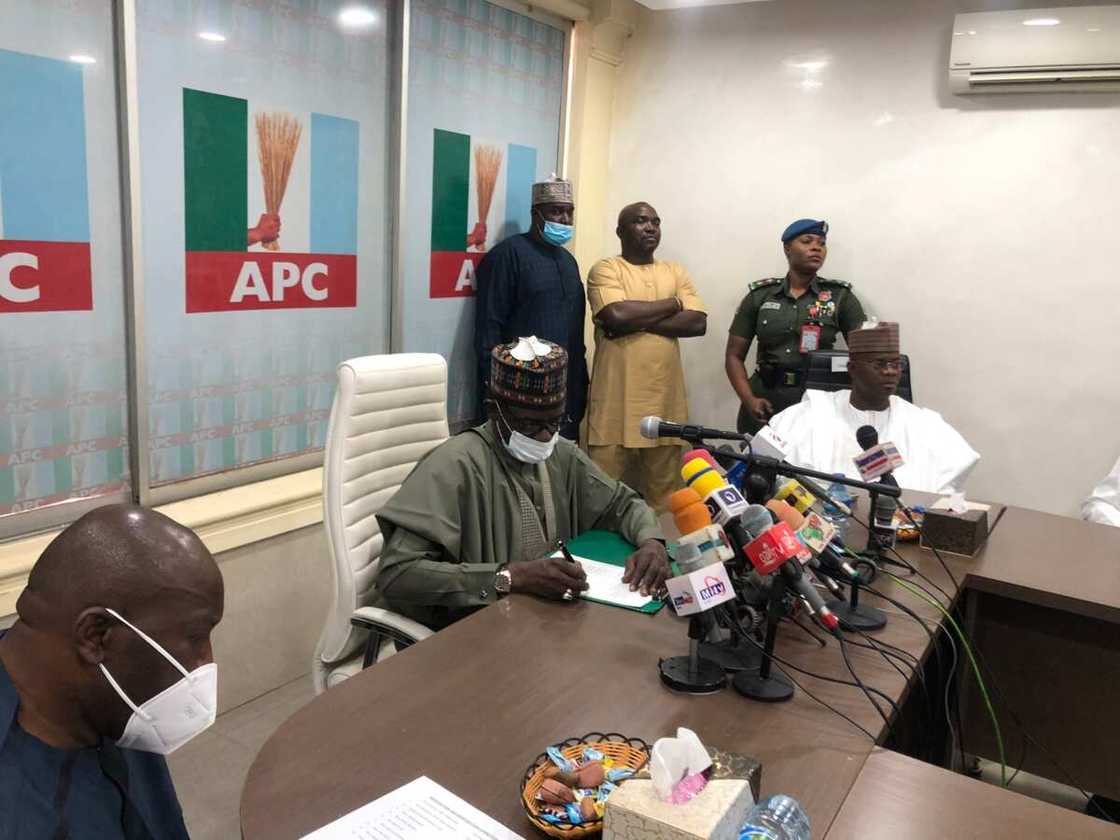 PGF DG cautions Buhari, APC against politicising Nigeria’s challenges PGF DG cautions Buhari, APC against politicising Nigeria’s challenges