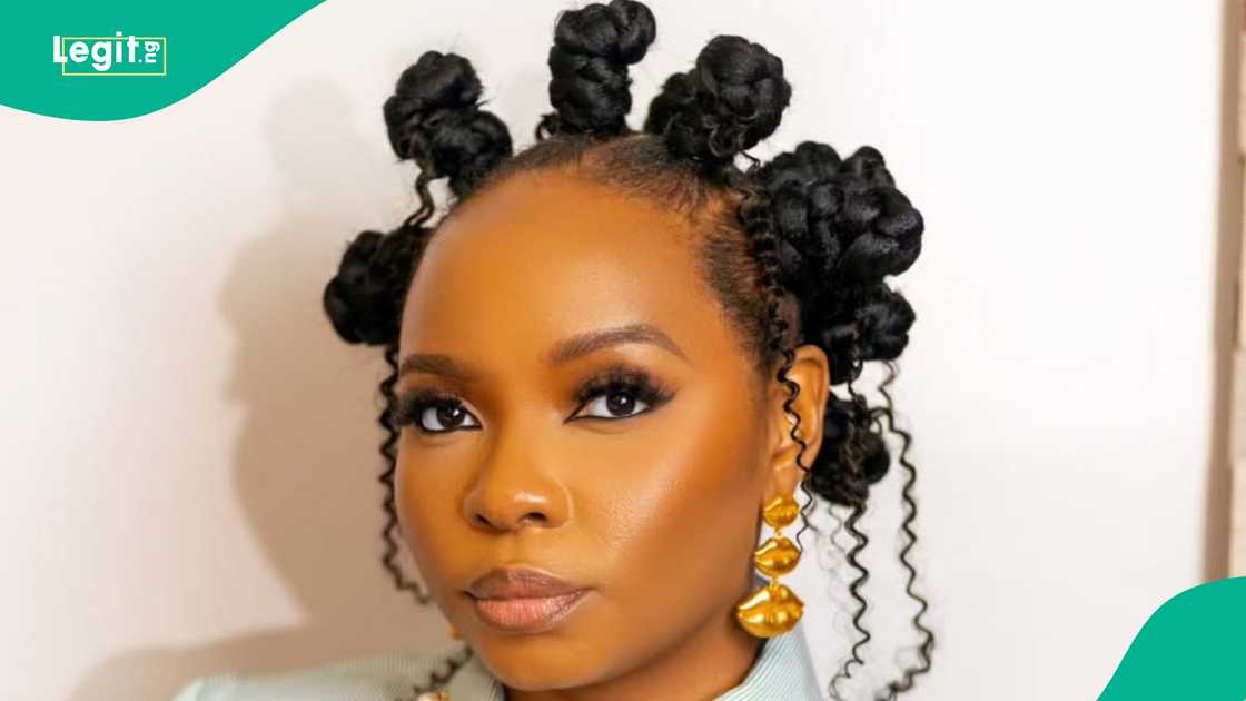 Tiwa Savage and Yemi Alade link up at event, end feud Tiwa Savage and Yemi Alade link up at event, end feud