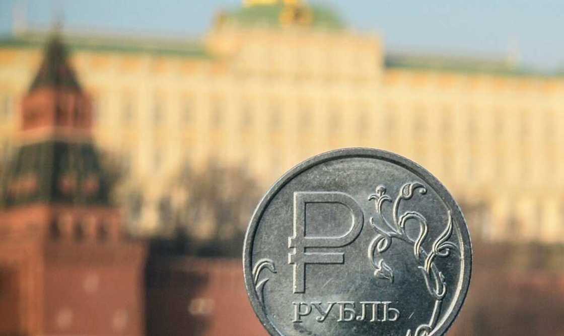 Russia last defaulted on its foreign debt in 1918, when Bolshevik revolution leader Vladimir Lenin refused to recognise the massive debts of the deposed tsar's regime Russia last defaulted on its foreign debt in 1918, when Bolshevik revolution leader Vladimir Lenin refused to recognise the massive debts of the deposed tsar's regime