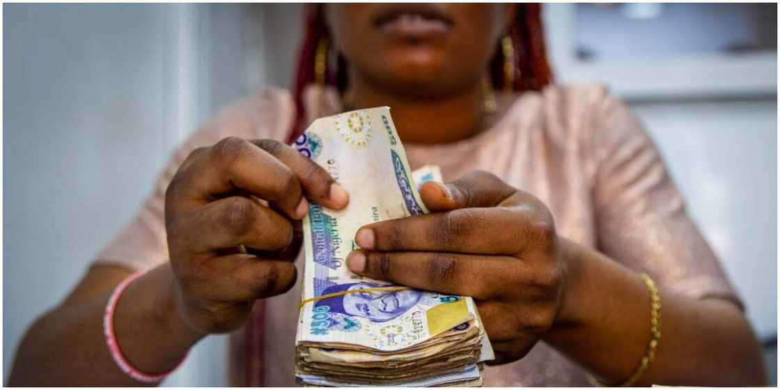 CBN Threatens to Make Nigerians Face Six Months Jail Term for Defacing Naira