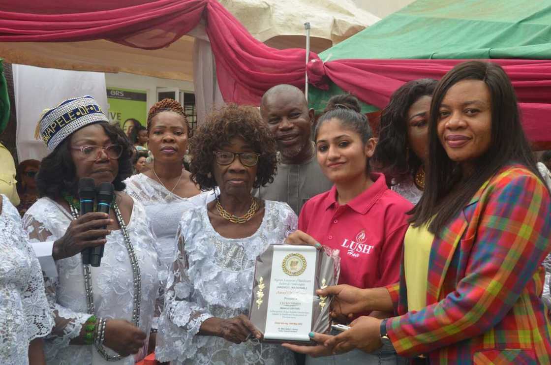 Lush Hair Demonstrates Continuous Support as NASHCO Celebrates 44th Year Anniversary Lush Hair Demonstrates Continuous Support as NASHCO Celebrates 44th Year Anniversary