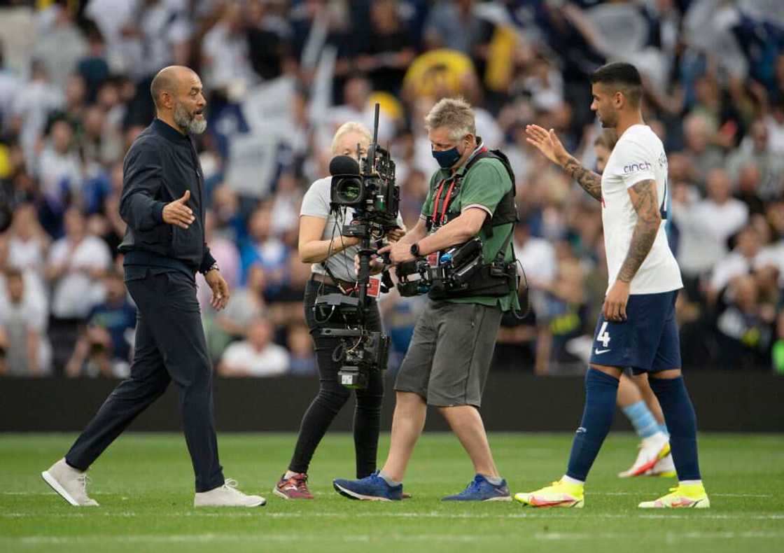 Harry Kane does NOT board Tottenham flight to Portugal for Europa Conference League clash as transfer looms Harry Kane does NOT board Tottenham flight to Portugal for Europa Conference League clash as transfer looms