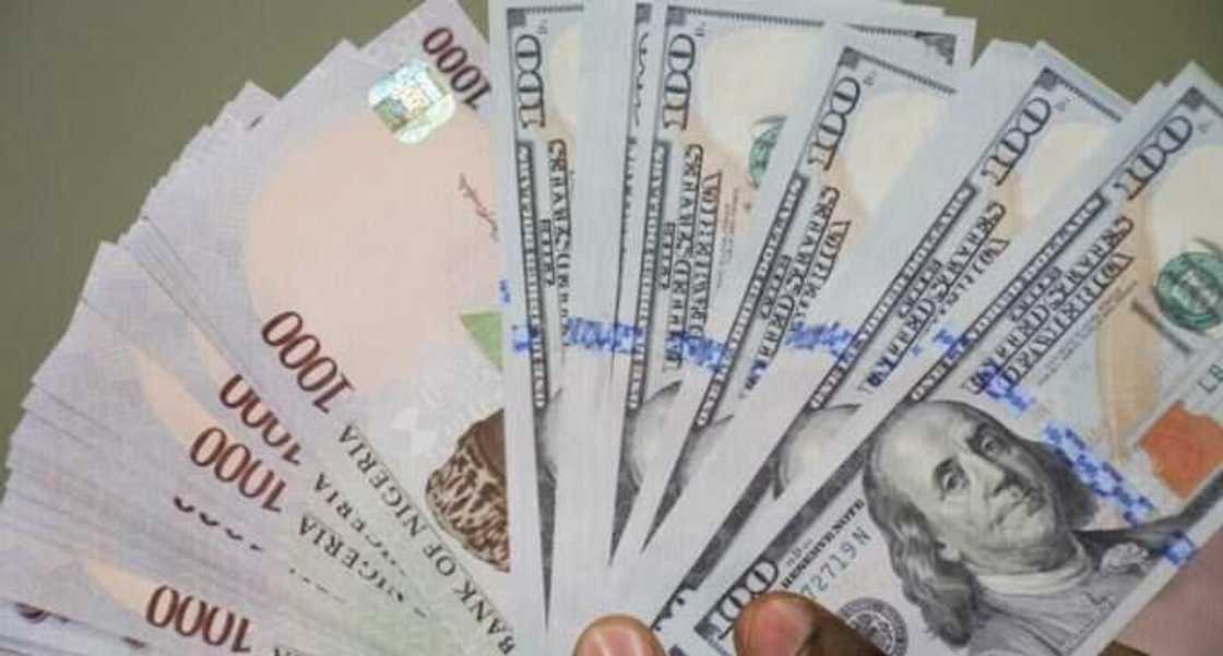 Yadda farashin Naira ya kara durkushewa a kasuwar canji Yadda farashin Naira ya kara durkushewa a kasuwar canji