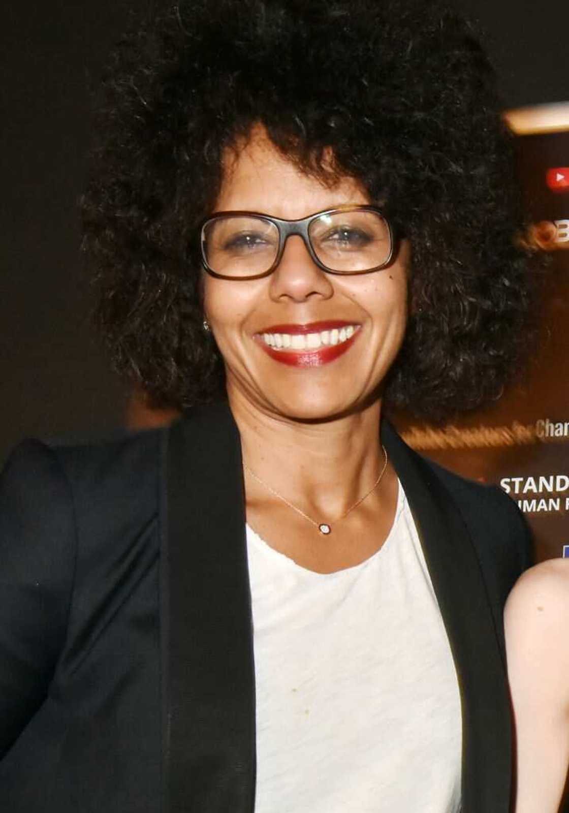 Audrey Pulvar: son parcours du journalisme à la politique Audrey Pulvar: son parcours du journalisme à la politique