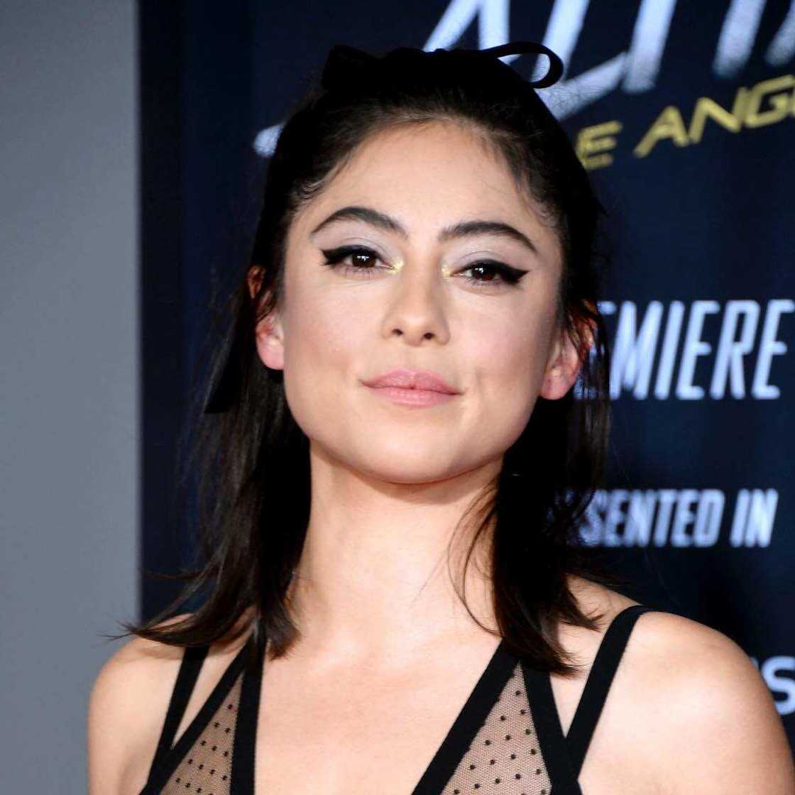 How much is Rosa Salazar net worth? How much is Rosa Salazar net worth?