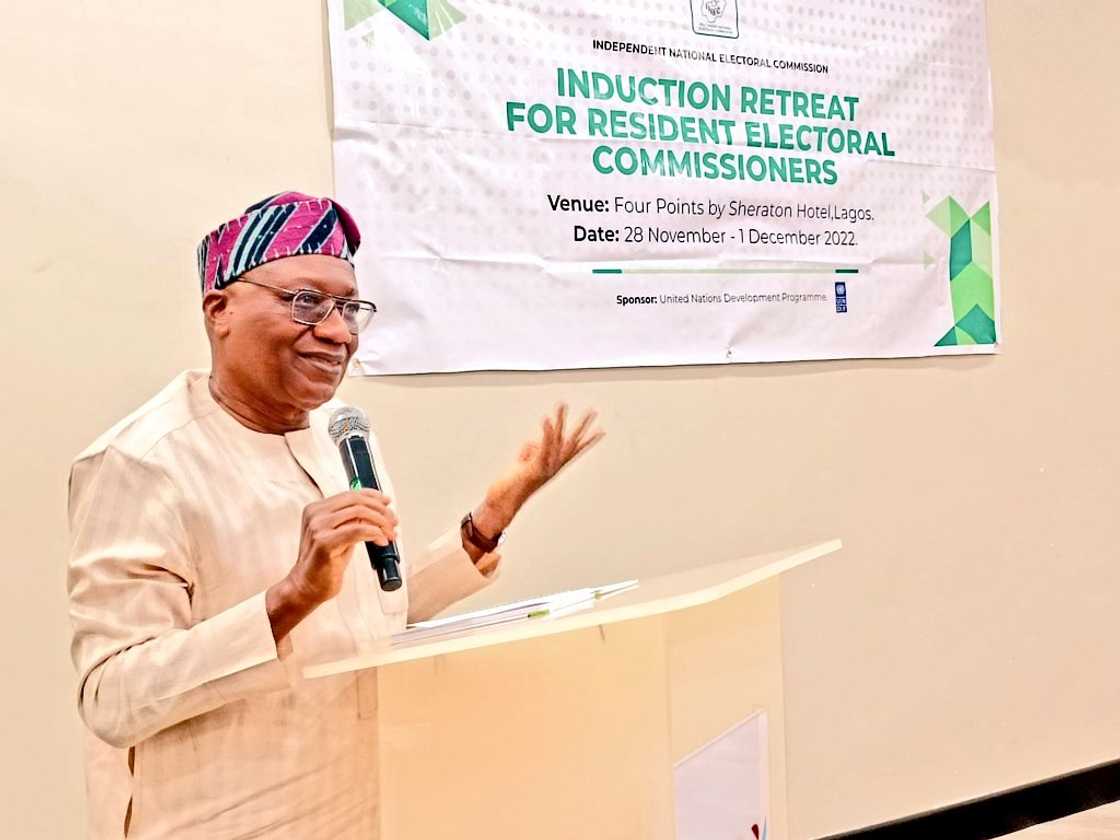 Ana hasashen Sam Olumekun ya zama shugaban hukumar INEC Ana hasashen Sam Olumekun ya zama shugaban hukumar INEC