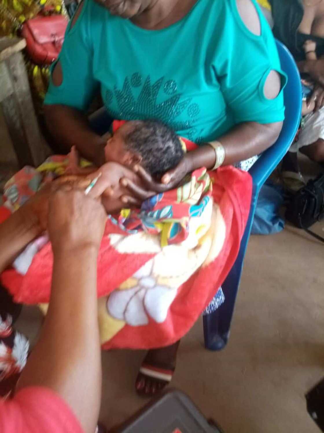 Immunisation of babies Immunisation of babies