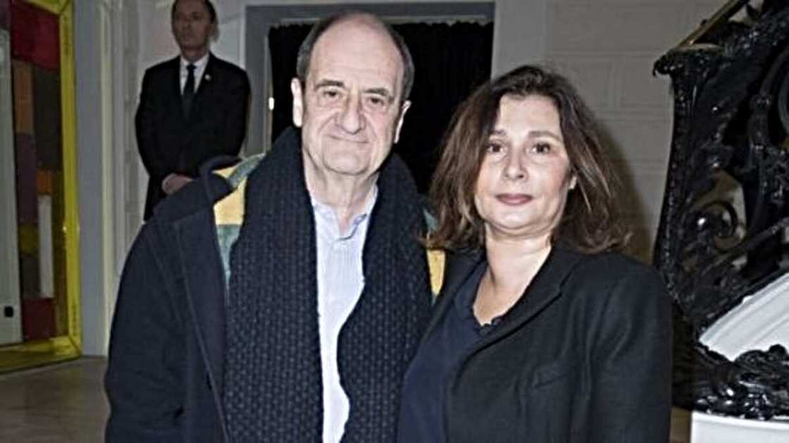 Frédérique Fayles-Bernstein Frédérique Fayles-Bernstein