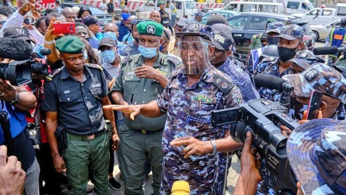 Insecurity in Lagos: Police Officer, 2 Others Killed as Suspected Cultists Strike Insecurity in Lagos: Police Officer, 2 Others Killed as Suspected Cultists Strike