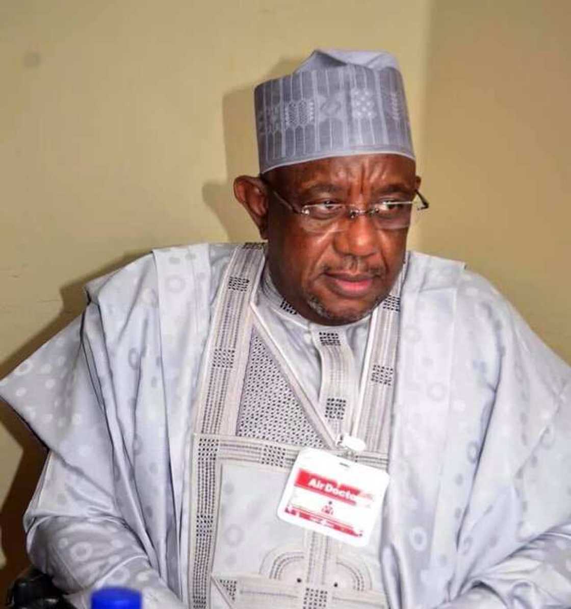 Rikicin PDP: Bangaren Kwankwaso sun dau fansa, an dakatar da Sanata Gwarzo Rikicin PDP: Bangaren Kwankwaso sun dau fansa, an dakatar da Sanata Gwarzo