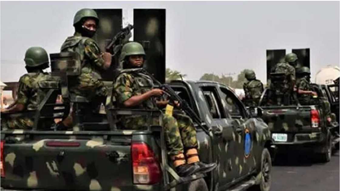 Sojojin Najeriya Sun Kwato Bindigun Harbo Jiragen Sama 4, Sun Kashe 'Yan Bindiga 10 a Jihar Borno Sojojin Najeriya Sun Kwato Bindigun Harbo Jiragen Sama 4, Sun Kashe 'Yan Bindiga 10 a Jihar Borno