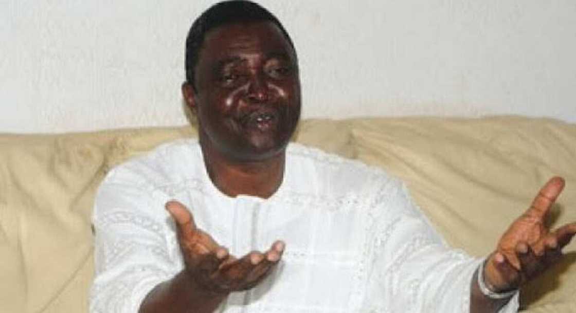 Yanzu-yanzu: Allah ya yi wa Sanata Adebayo Salami rasuwa Yanzu-yanzu: Allah ya yi wa Sanata Adebayo Salami rasuwa