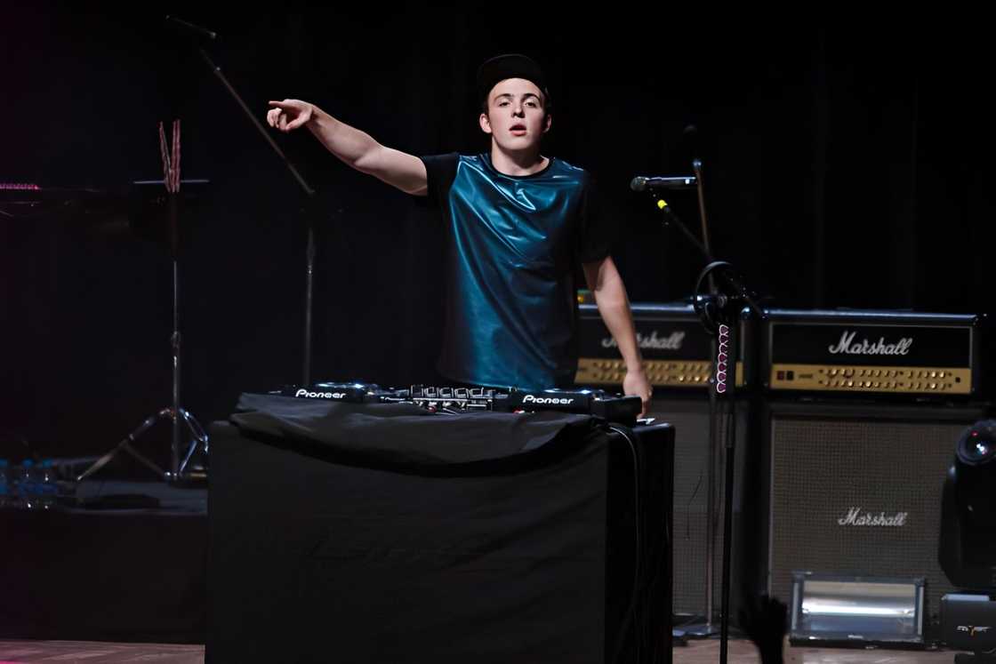 Ryland Lynch also known as DJ Ryland live on stage Ryland Lynch also known as DJ Ryland live on stage