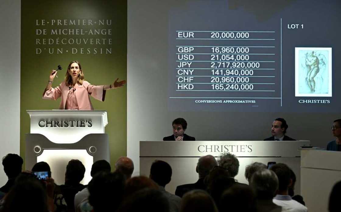 Traditional showroom auctions could be doomed as sales move online Traditional showroom auctions could be doomed as sales move online