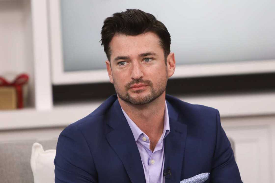 hallmark male stars hallmark male stars