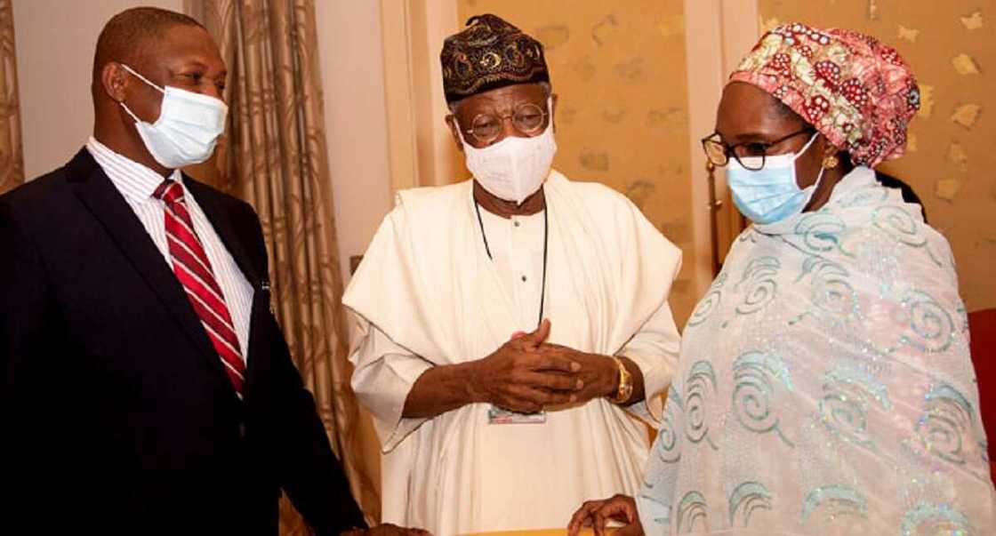 Da duminsa: Twitter ta garzaya wurin FG domin neman sasanci Da duminsa: Twitter ta garzaya wurin FG domin neman sasanci