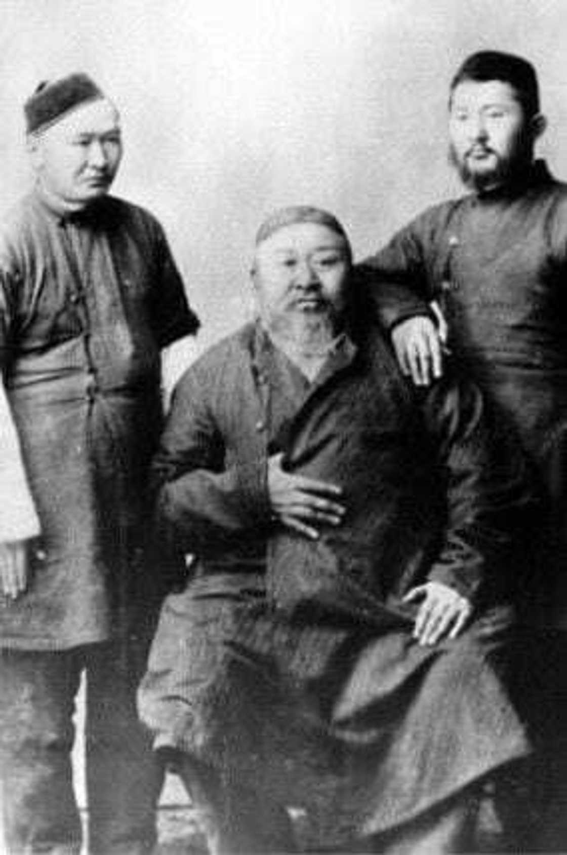 Abai Kunanbaev: poems, quotes Abai Kunanbaev: poems, quotes