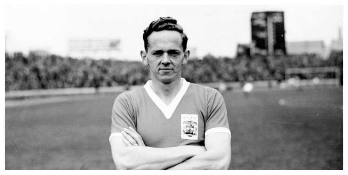 Gordon Astall, 93, former England international dies from illness Gordon Astall, 93, former England international dies from illness