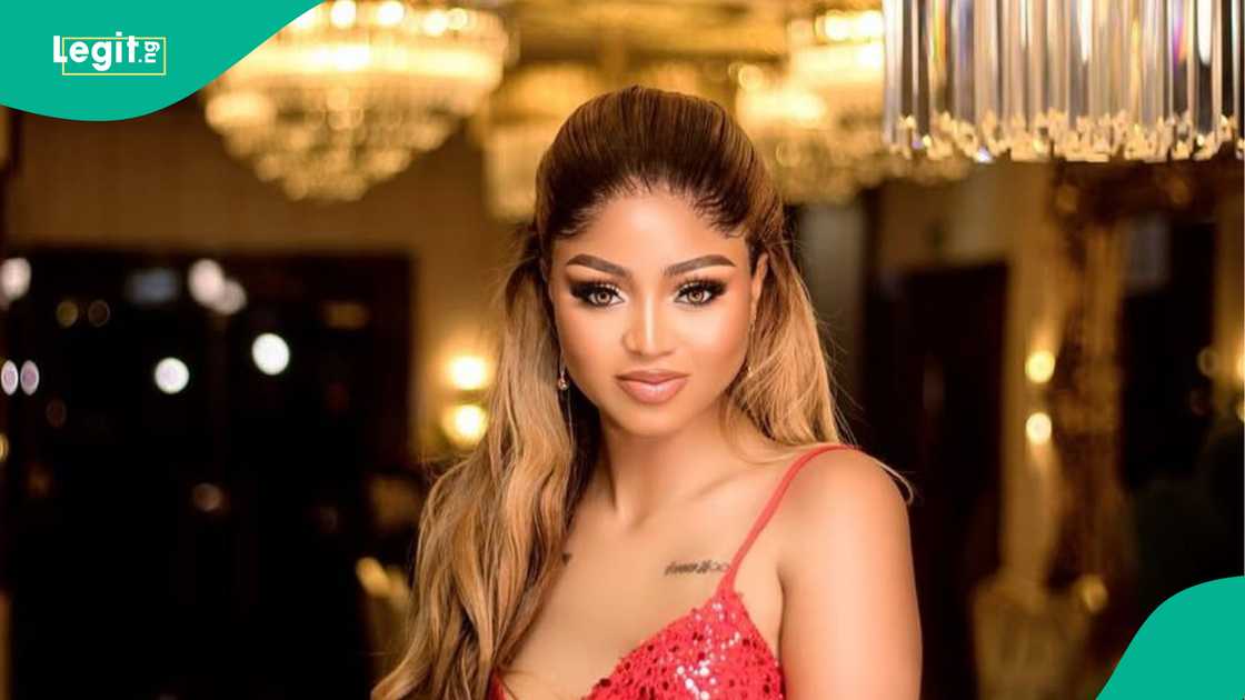 Many react as Rita Daniels' cryptic post trends online.