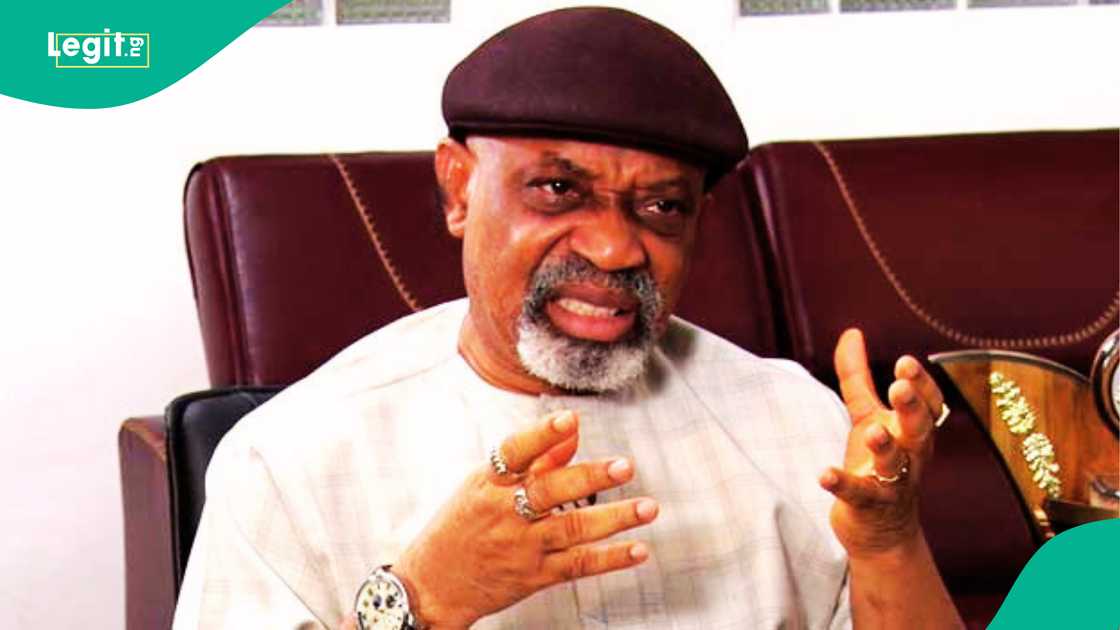 Hukumar ICPC ta titsiye tsohon ministan kwadago da daukar samar da ayyukan yi, Chris Ngige Hukumar ICPC ta titsiye tsohon ministan kwadago da daukar samar da ayyukan yi, Chris Ngige