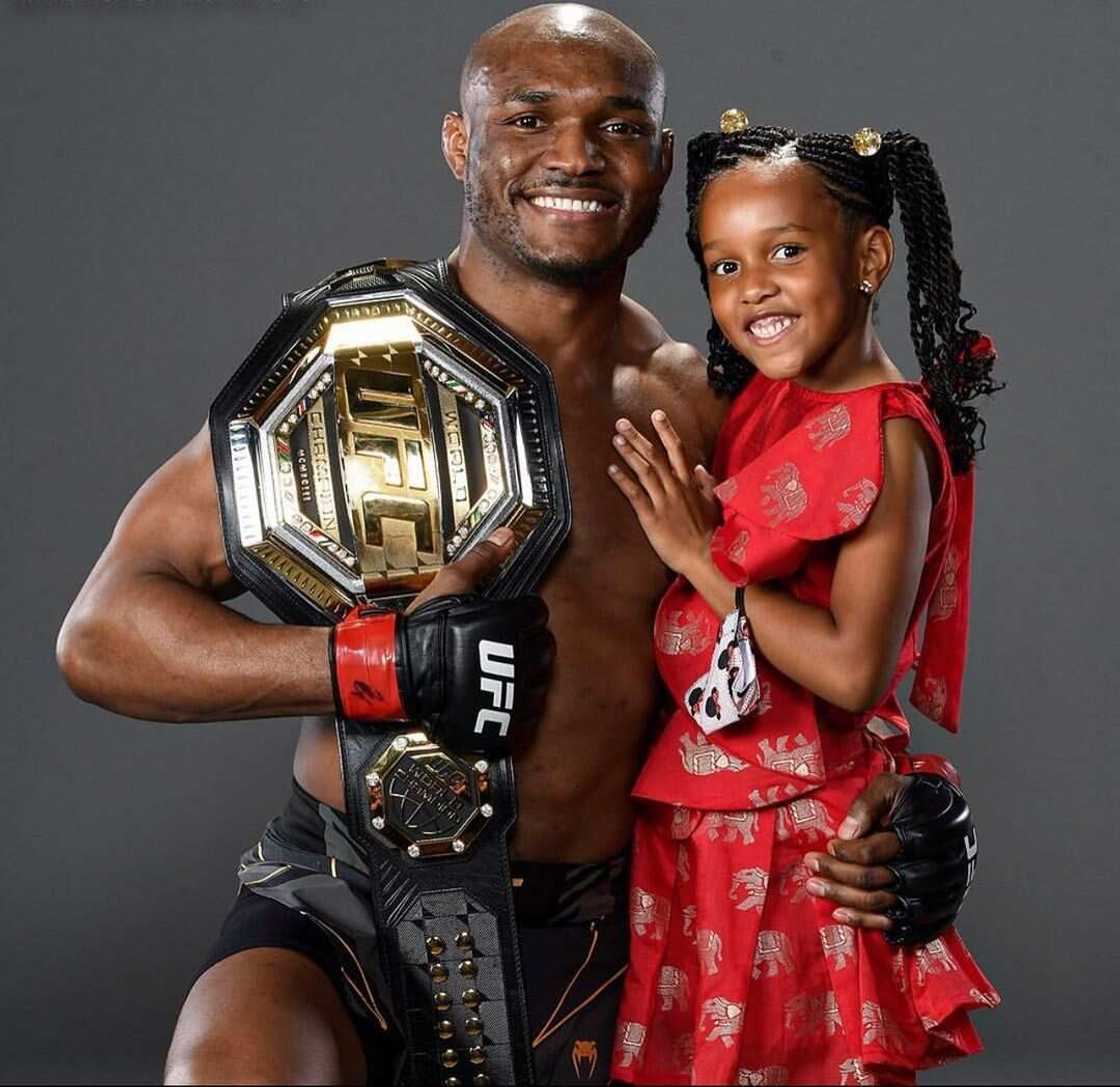 UFC champion Kamaru Usman trains with his 6-year-old daughter UFC champion Kamaru Usman trains with his 6-year-old daughter