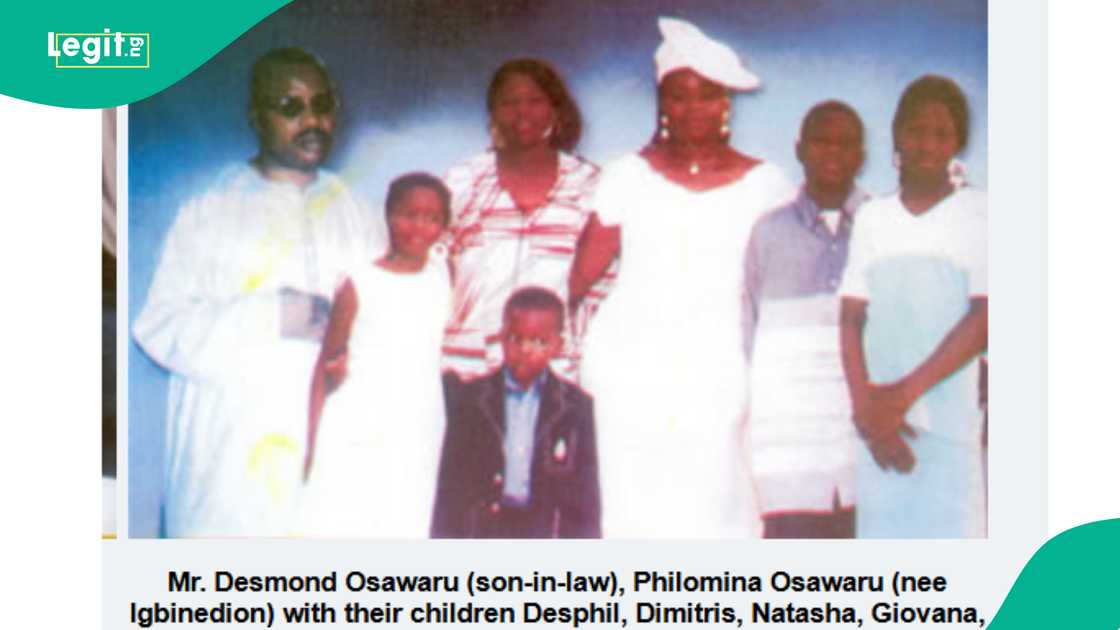 Photo of Natasha Osawaru with her parents and siblings.