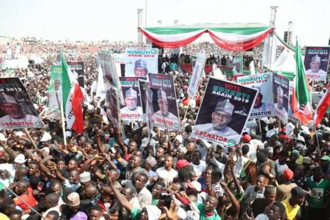 Hotuna: Yadda mutan jihar Kaduna suka tarbi Atiku Abubakar Hotuna: Yadda mutan jihar Kaduna suka tarbi Atiku Abubakar