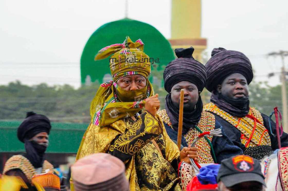 Yanzu-yanzu: An nada Nasiru Ado Bayero sabon sarkin Bichi Yanzu-yanzu: An nada Nasiru Ado Bayero sabon sarkin Bichi