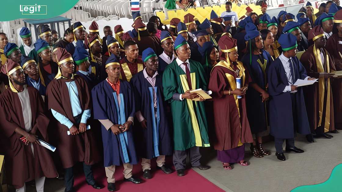 Lagos City Polytechnic graduates Lagos City Polytechnic graduates