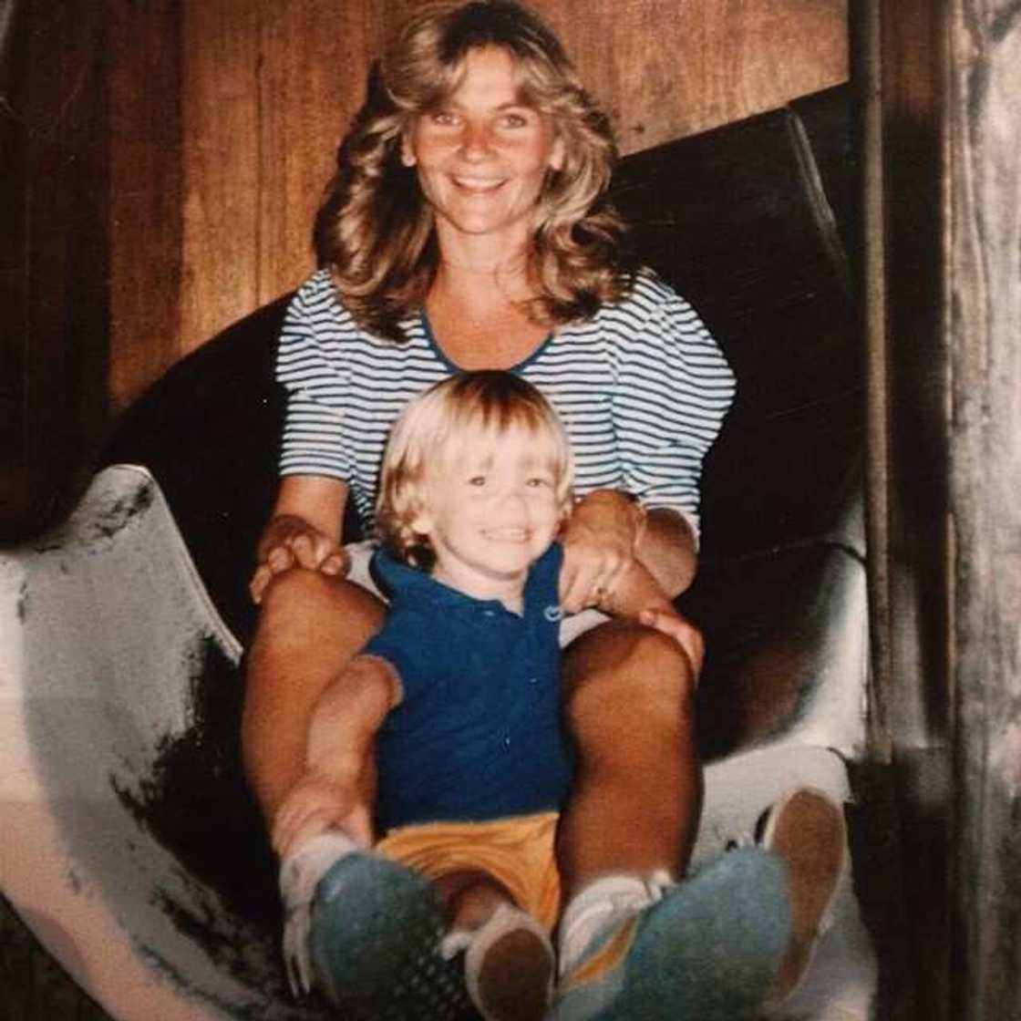 Chris Masterson Chris Masterson