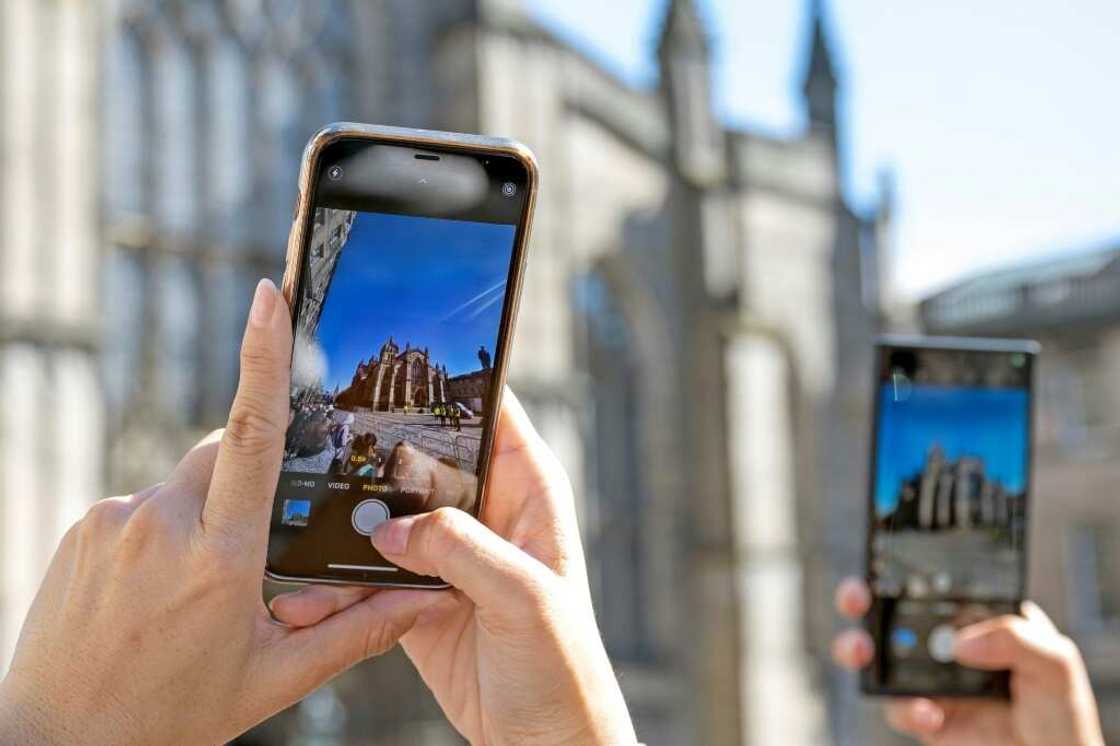 The queen's body has remained at her Balmoral estate in northeast Scotland while her eldest son travelled to London to be formally proclaimed King Charles III The queen's body has remained at her Balmoral estate in northeast Scotland while her eldest son travelled to London to be formally proclaimed King Charles III