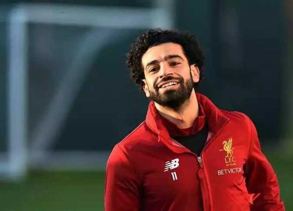 Kasar Saudiyya ta bayar da gagarumar kyauta ga dan kwallon kafa Mohammed Salah Kasar Saudiyya ta bayar da gagarumar kyauta ga dan kwallon kafa Mohammed Salah
