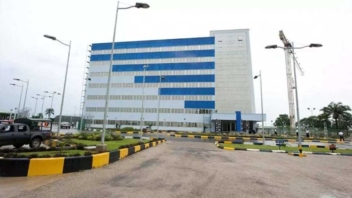 2019: Babu wata siyasa kan kudaden da muka ce dole Intels ta Atiku ta biya a sati biyu - inji Hadiza Bala tsohuwar Hadimar El-Rufai 2019: Babu wata siyasa kan kudaden da muka ce dole Intels ta Atiku ta biya a sati biyu - inji Hadiza Bala tsohuwar Hadimar El-Rufai