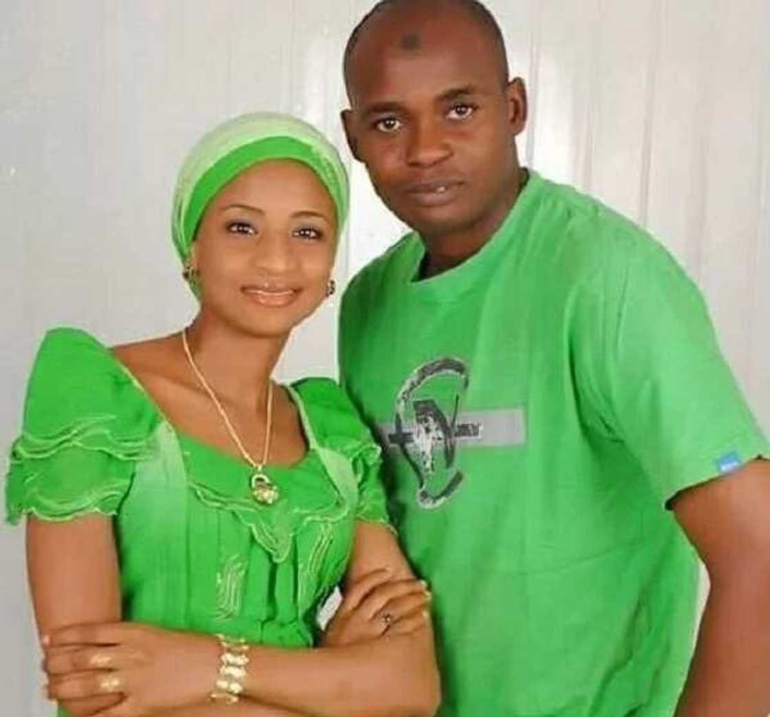 Dandalin Kannywood: Ana kishin-kishin din soyayya ta shiga tsakanin Baballe Hayatu da Sadiya Gyale Dandalin Kannywood: Ana kishin-kishin din soyayya ta shiga tsakanin Baballe Hayatu da Sadiya Gyale